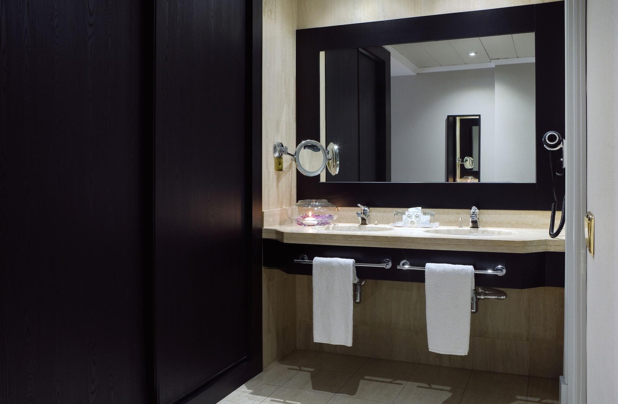 Oca Puerta Del Camino Hotel Santiago de Compostela Dış mekan fotoğraf